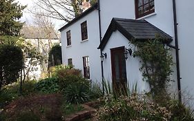 The Laurels Bed And Breakfast
